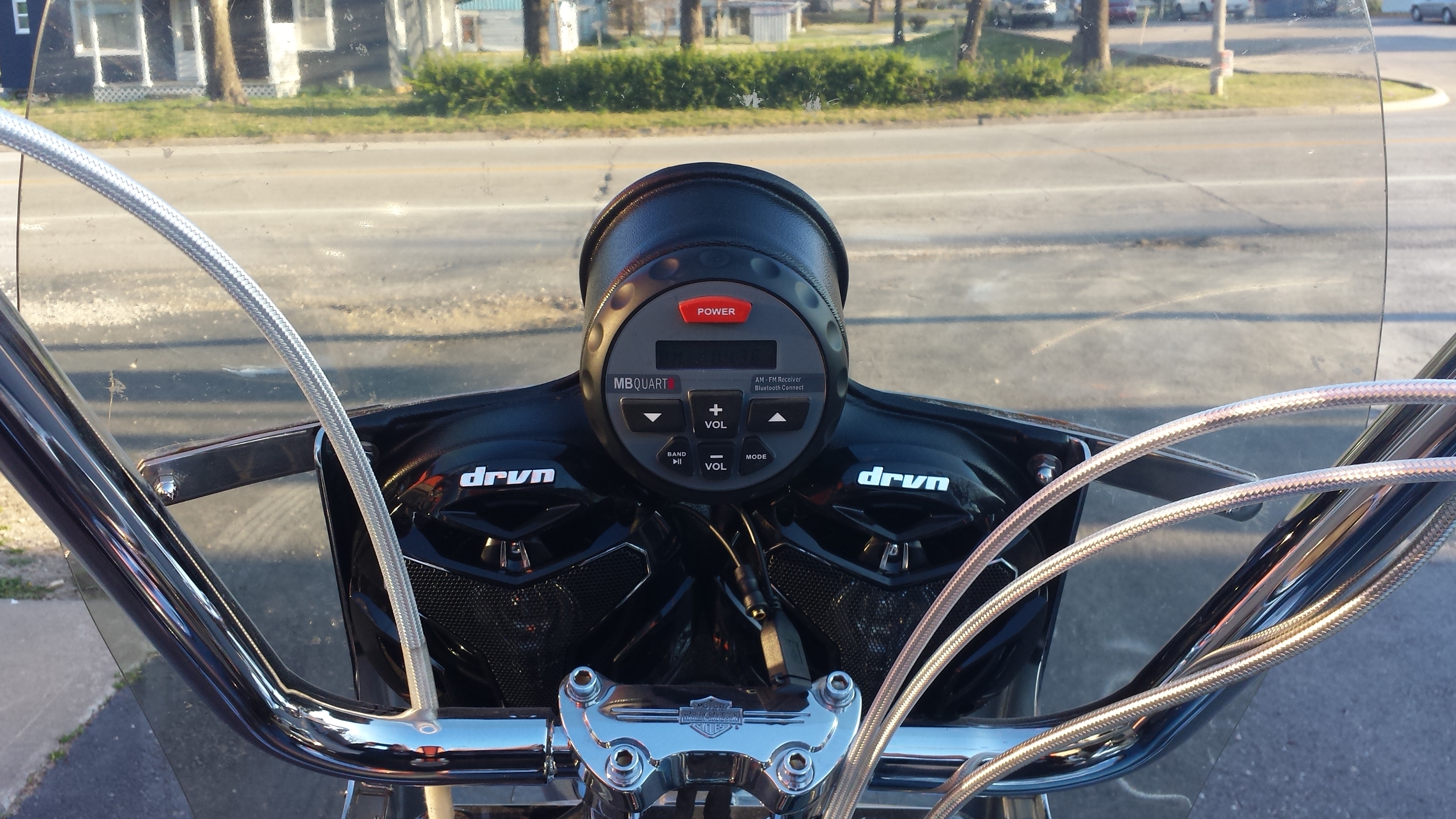 Windshield Mounted Stereo